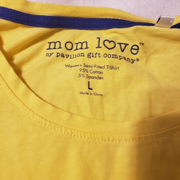 Euc Cheer Mom yellow tshirt size large - Picture 2 of 4